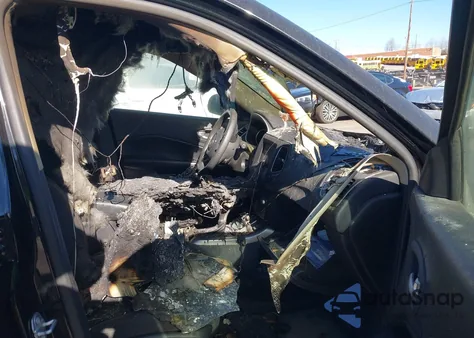 2019 Jeep Compass Sport Fwd z USA, uszkodzony, nr VIN 3C4NJCAB0KT615397